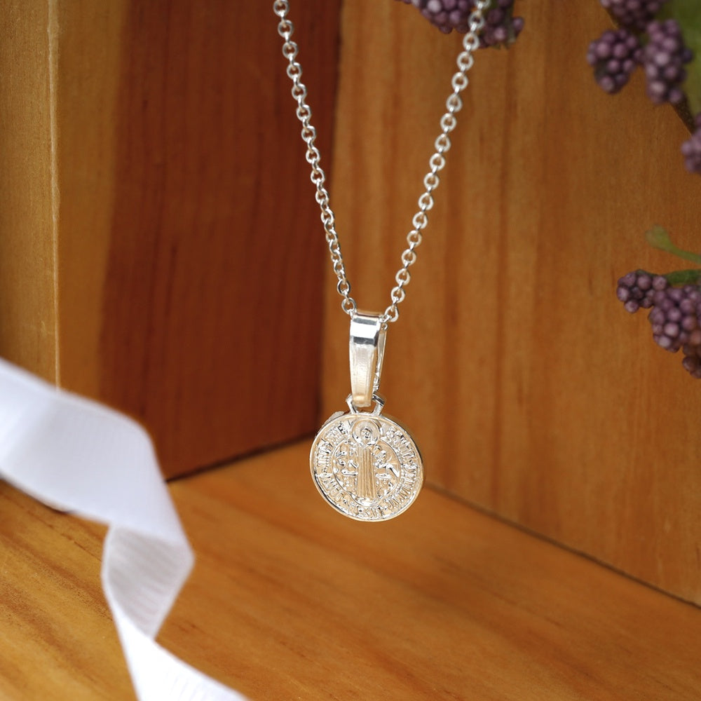 Medalla san Benito mini de plata